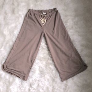Sundays Tyler Cotton Cropped Wide Leg Taupe Pants NWT